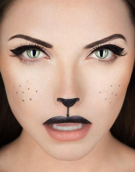 Hvordan laver man en kattens makeup til Halloween? Makeup katte til børn