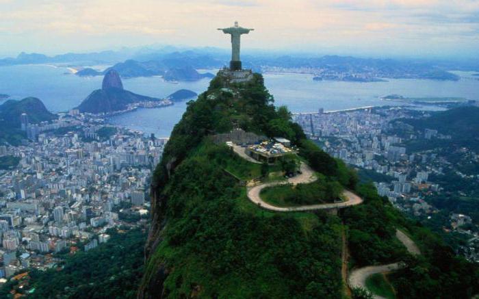 Område Brasilien, natur og befolkning i landet