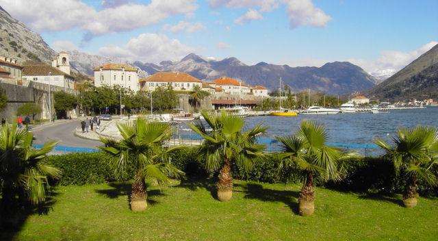 Montenegro Kotor cove hoteller