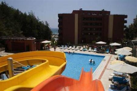 Hotel "Alara Kum" (Tyrkiet / Alanya): beskrivelse, gæstefond, måltider