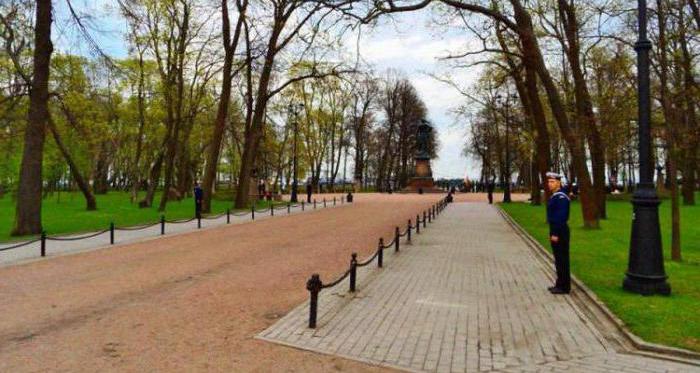 Petrovsky Park (Kronstadt). Seværdigheder i Kronstadt